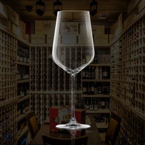 Lucaris Crystal Bordeaux Wine Glass