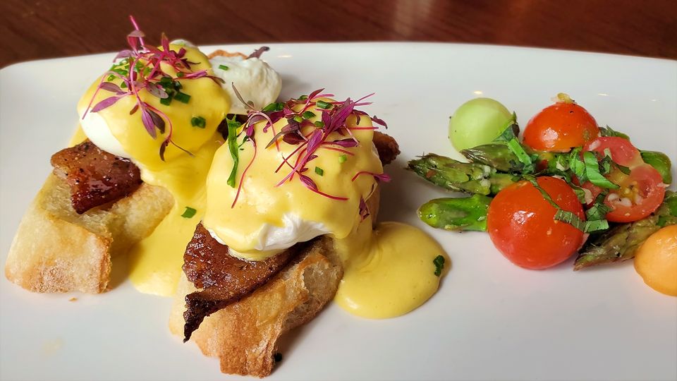 Eggs Benedict with Candied Smoked Applewood Bacon and Hollandaise